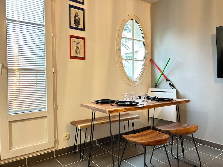 Once Upon A Time - 7Min From Disneyland - Free Private Parking - Self Checkin - Balcony - Barbecue Magny-le-Hongre Bagian luar foto